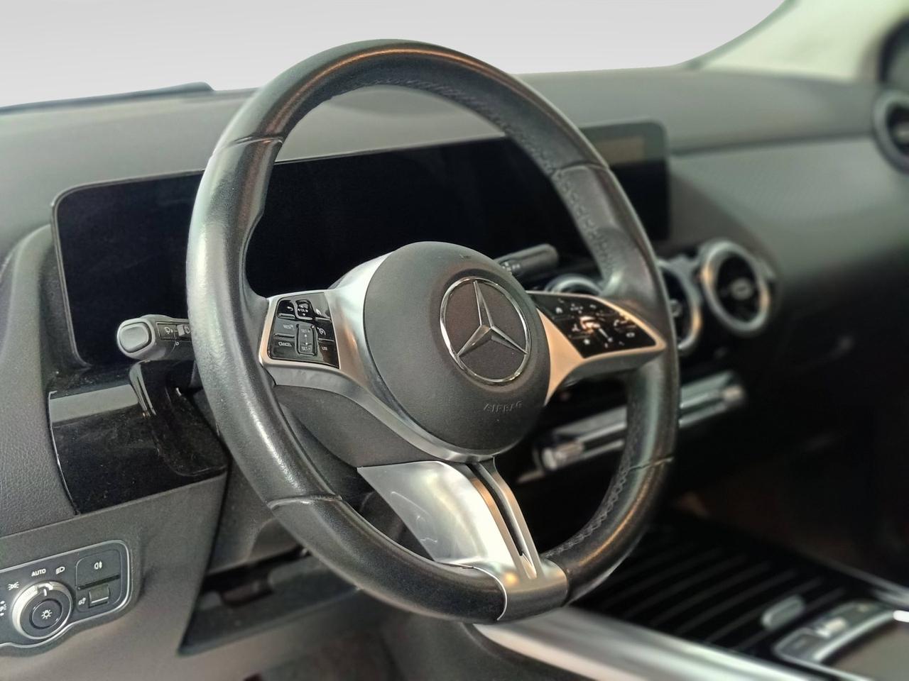 Mercedes-Benz Classe B - W247 2023 - B 180 d Progressive Advanced auto