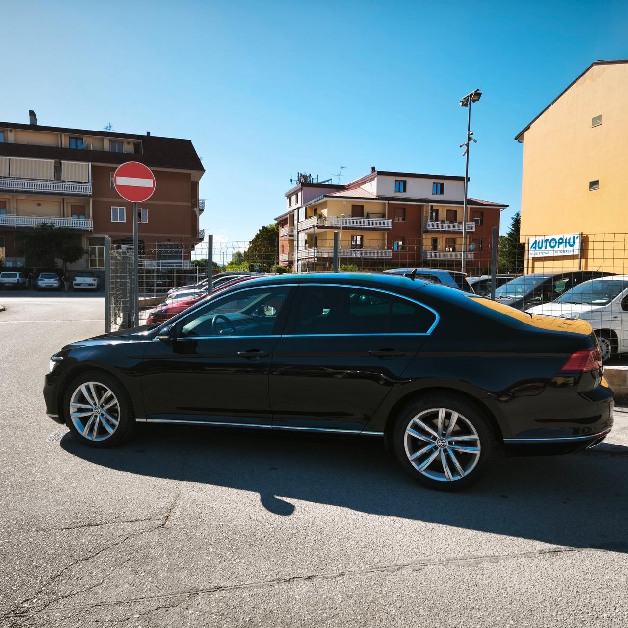 Volkswagen Passat 2.0 TDI SCR EVO DSG Business