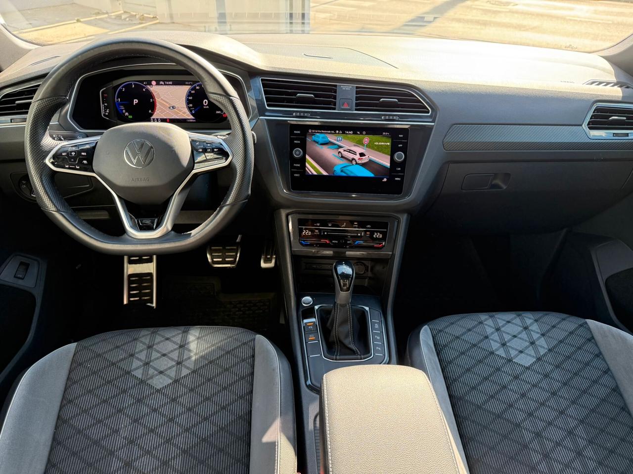 Volkswagen Tiguan 2.0 TDI 150 CV SCR DSG R-Line