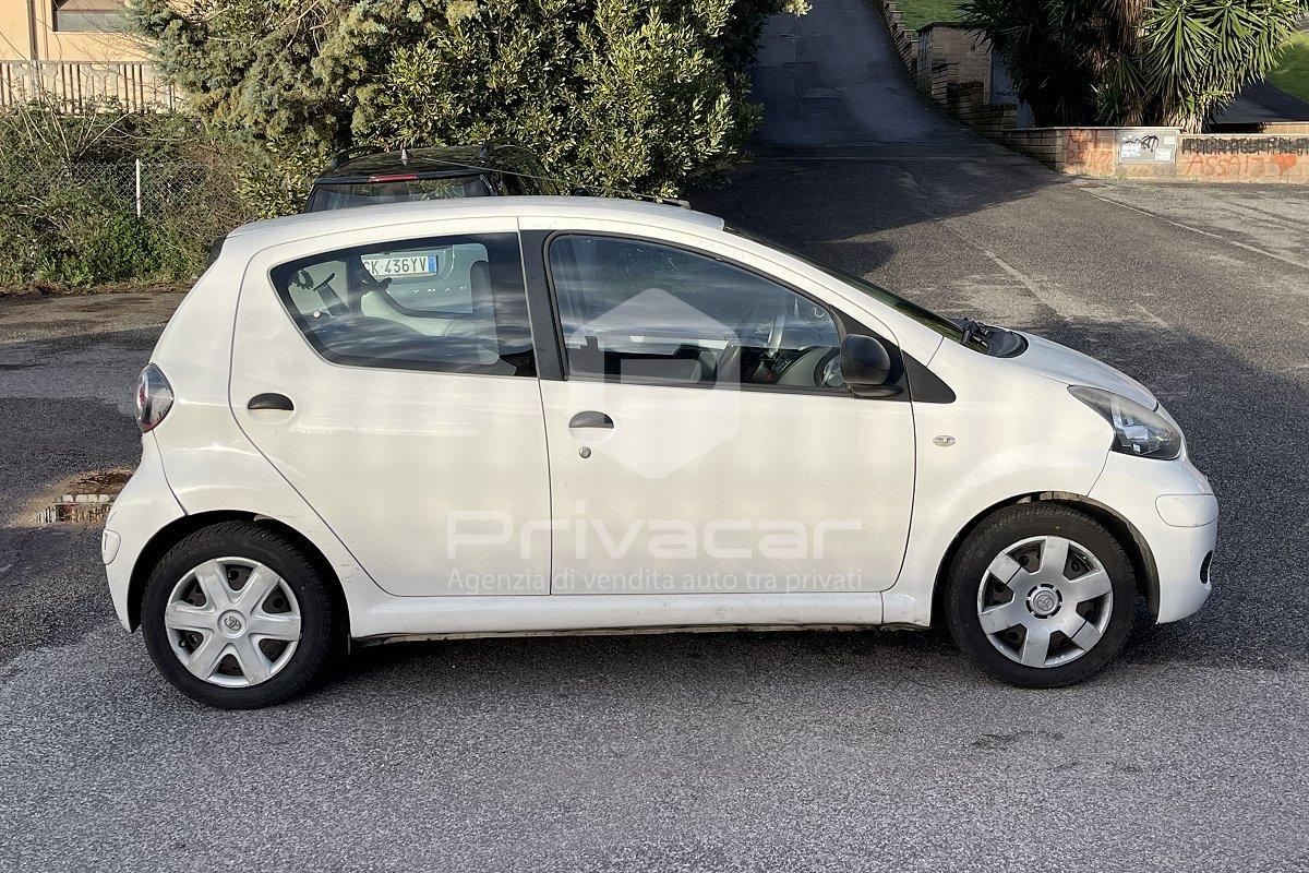 TOYOTA Aygo 1.0 12V VVT-i 5 porte Now Connect