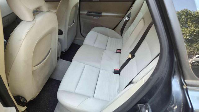 VOLVO V50 1.6 D DRIVe cat POLAR