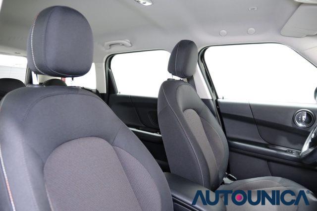 MINI Countryman 1.5 COOPER ESSENTIAL AUTOMATICA
