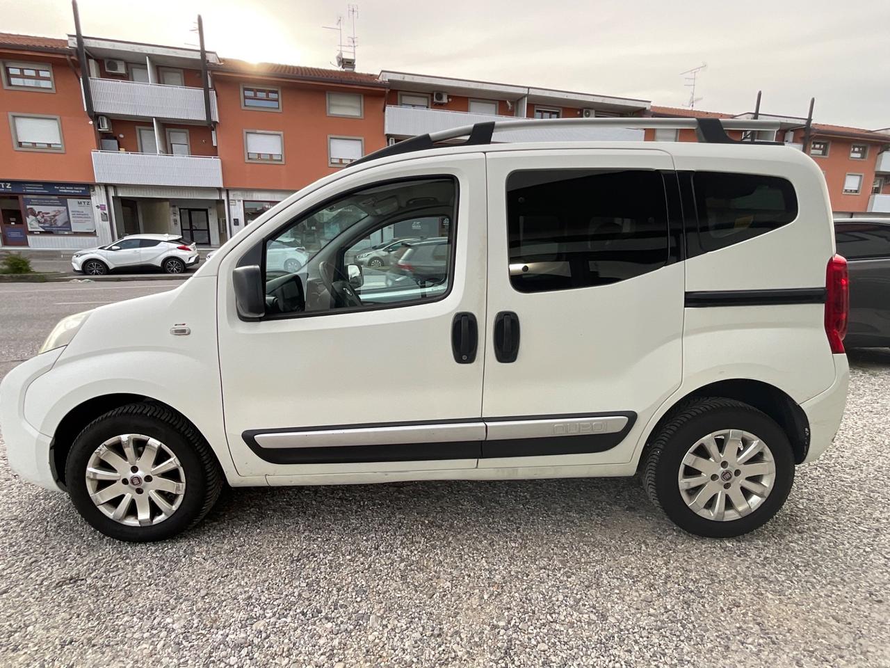 Fiat Qubo 1.3 MJT 75 CV Trekking