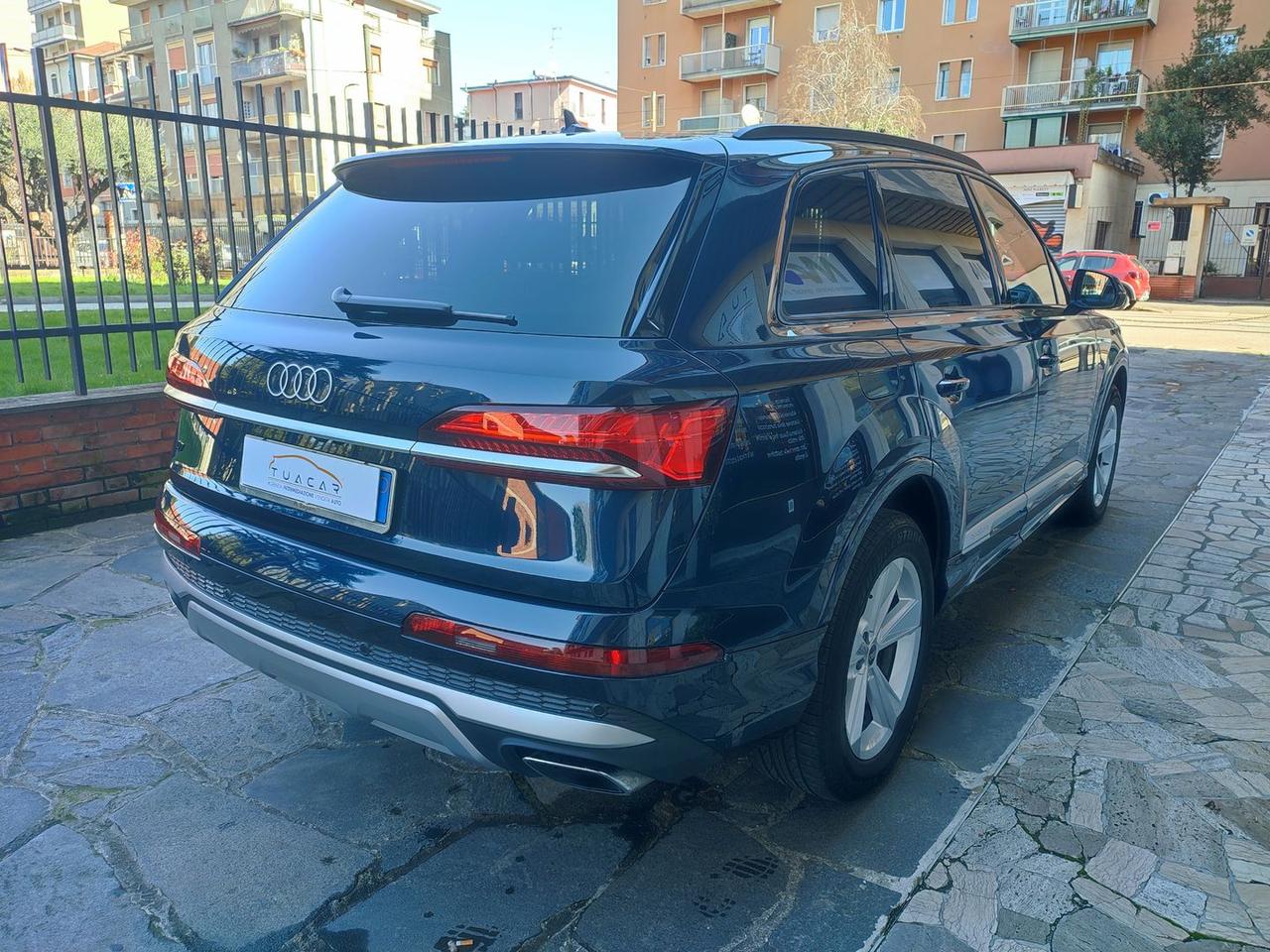 Audi Q7 3.0 45 TDI MHEV Business Advanced #9952