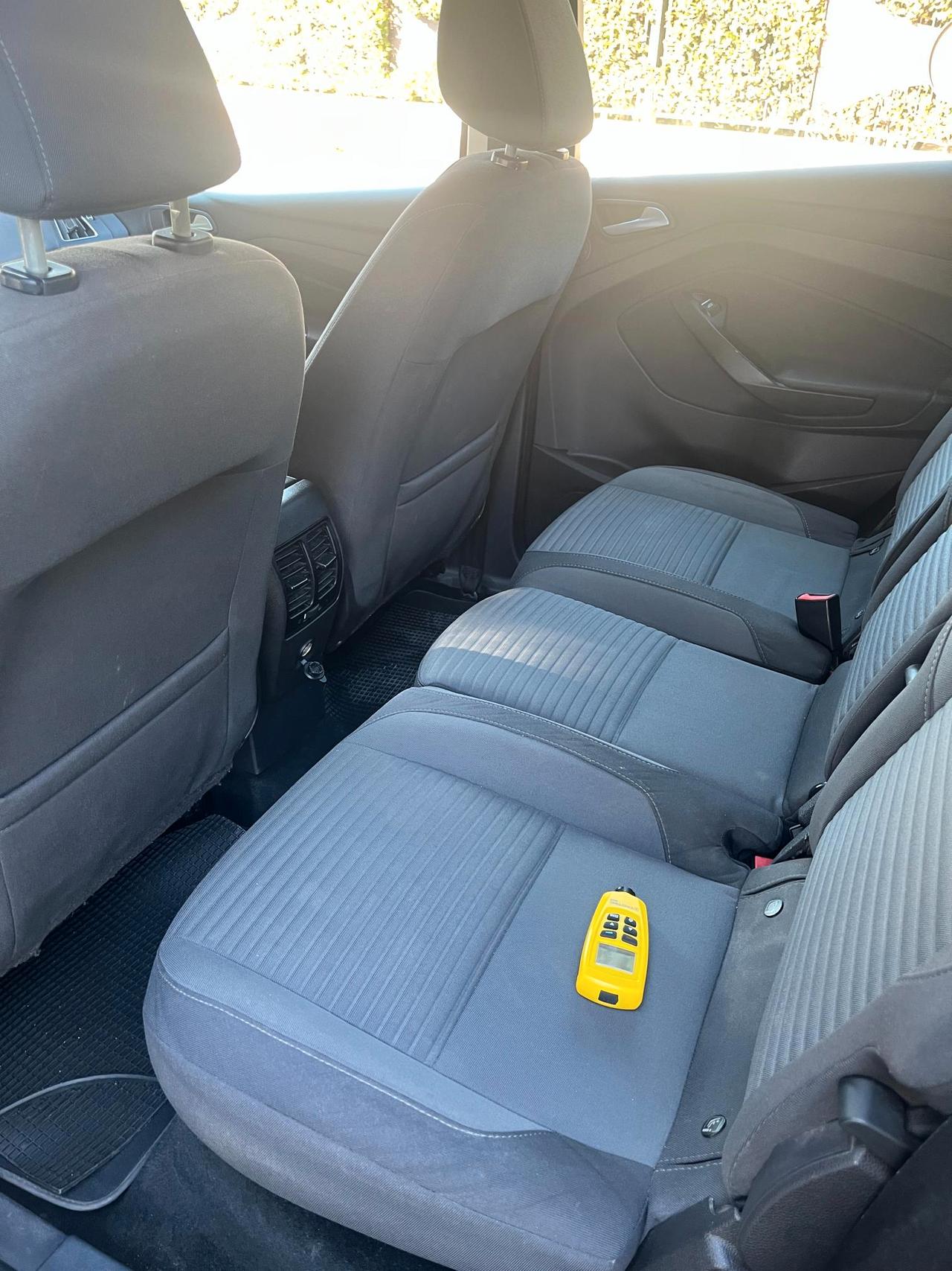 Ford C-Max 1.5 tdci Titanium s&s 120cv powershift