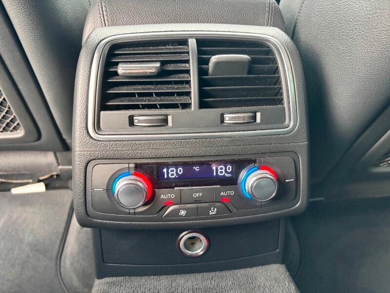 AUDI A6 4ª serie A6 2.0 TDI 190 CV ultra S tro...