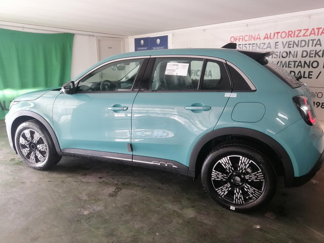 Fiat 600 Hybrid 110 CV DCT MHEV Business