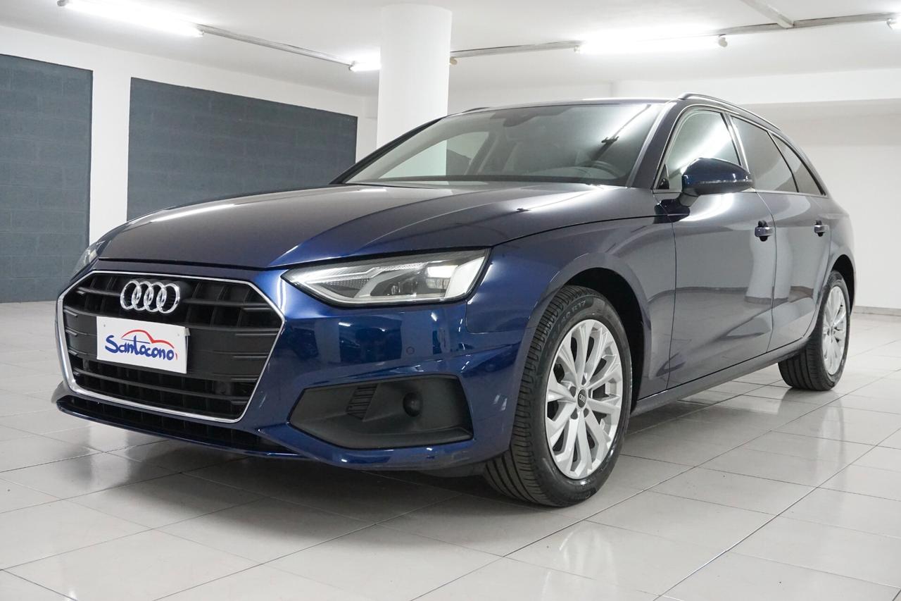 Audi A4 Avant 30 TDI/136 CV S tronic Business Advanced