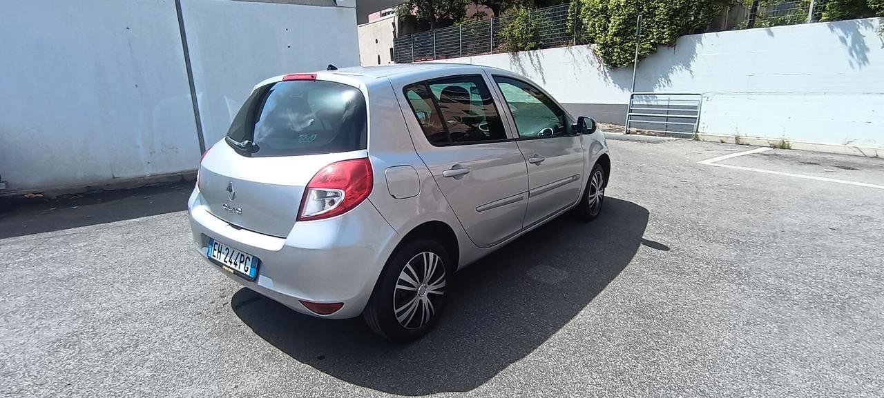 Renault Clio 1.2 16V 5 porte Yahoo!
