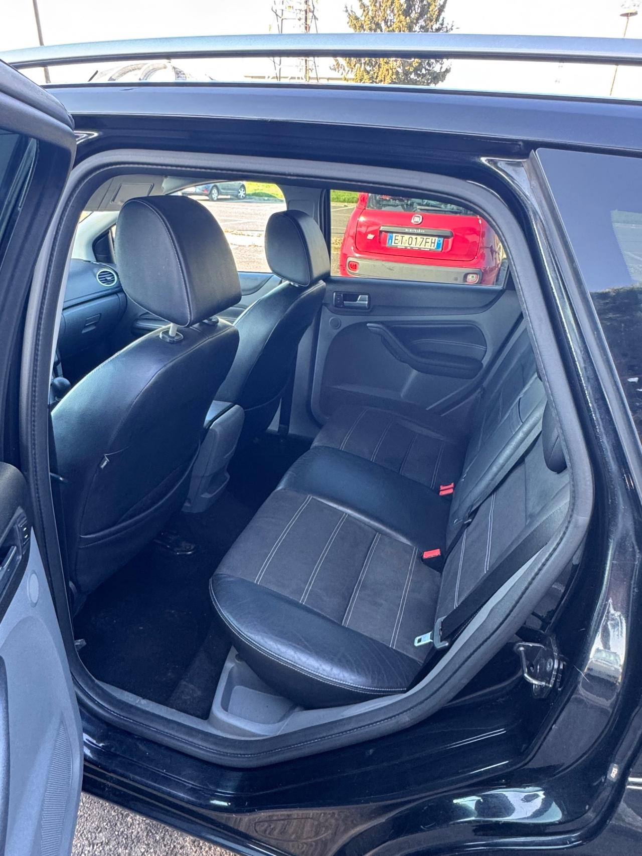 Ford Focus Focus+ 2.0 (145CV) 5p. Bz.- GPL