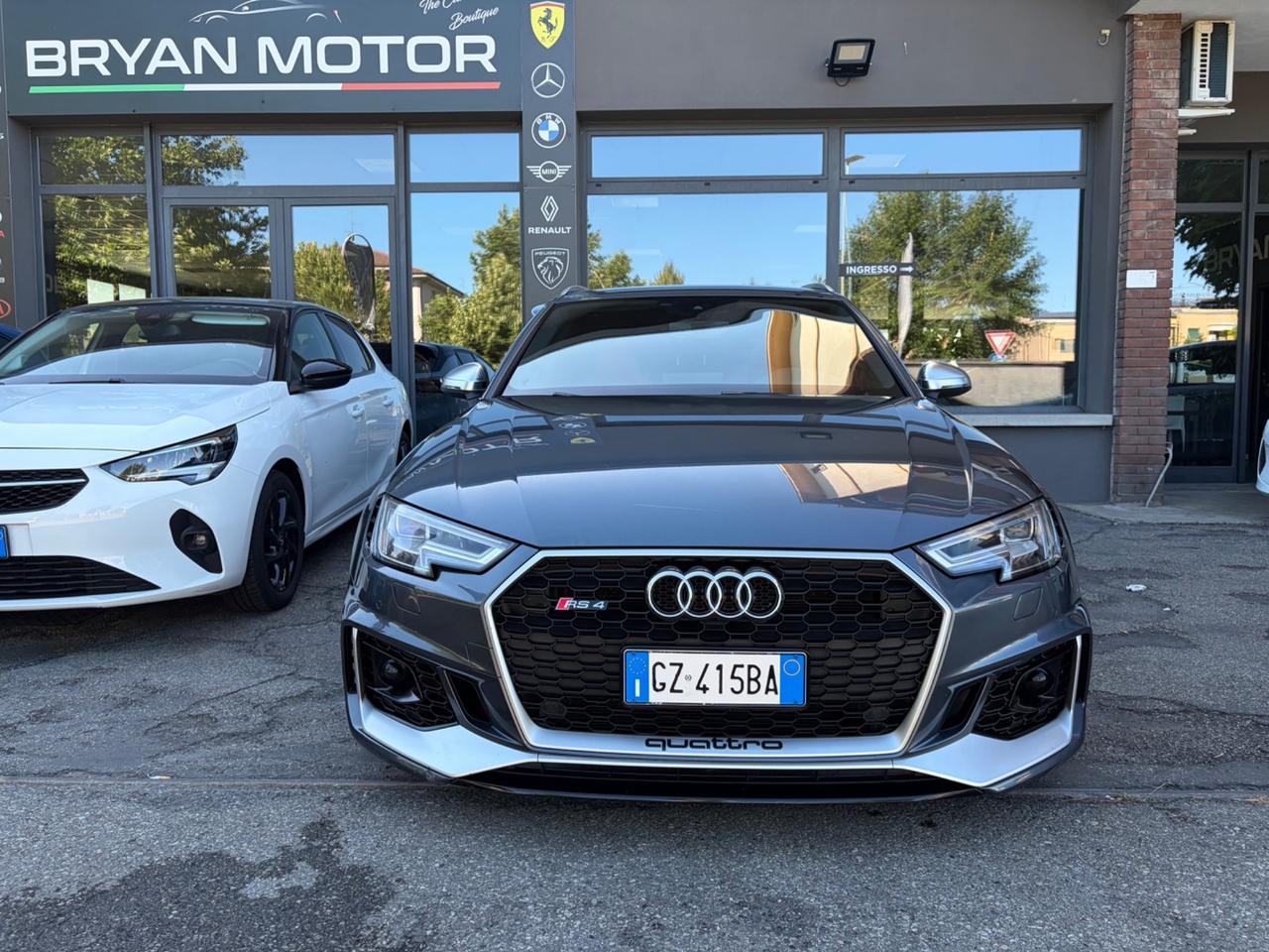 Audi A4 RS 4 Avant