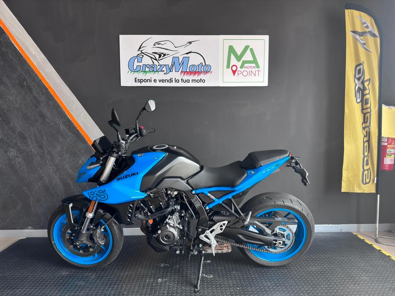 Suzuki GSX-8S