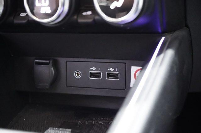 RENAULT Clio TCe 90cv 5 porte Techno