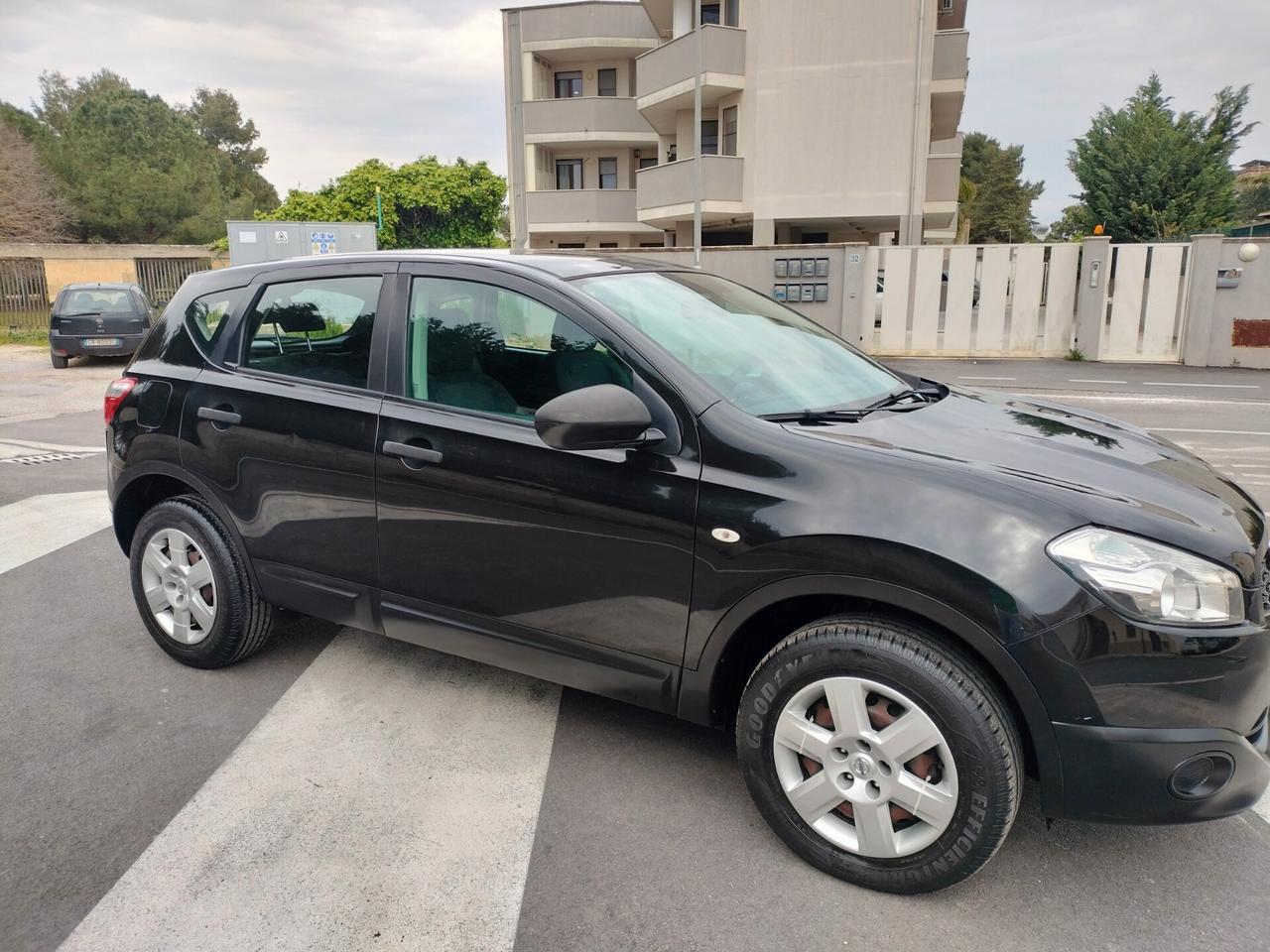 Nissan Qashqai 1.5 dCi DPF n-tec