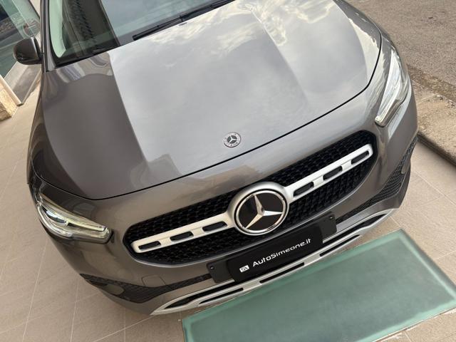 MERCEDES-BENZ GLA 180 d Automatic Business Extra