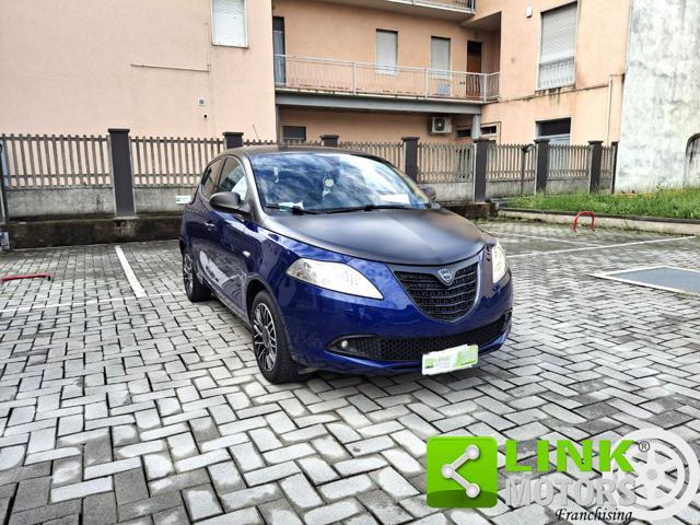 LANCIA Ypsilon 1.2 69 CV 5 porte S Momodesign GARANZIA INCLUSA