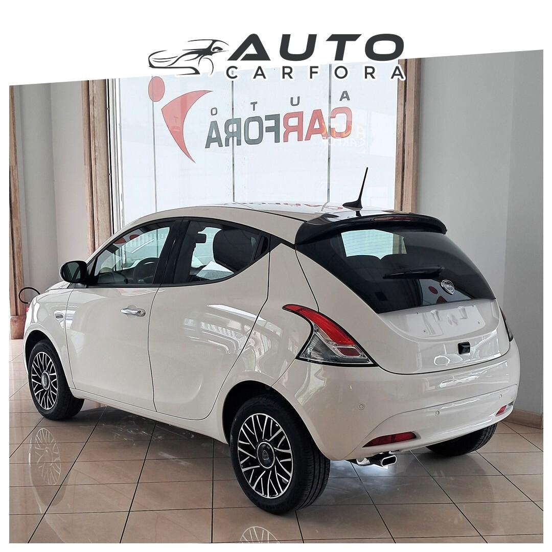 Lancia Ypsilon 1.2 69 CV 5 porte GPL Ecochic km0 2024