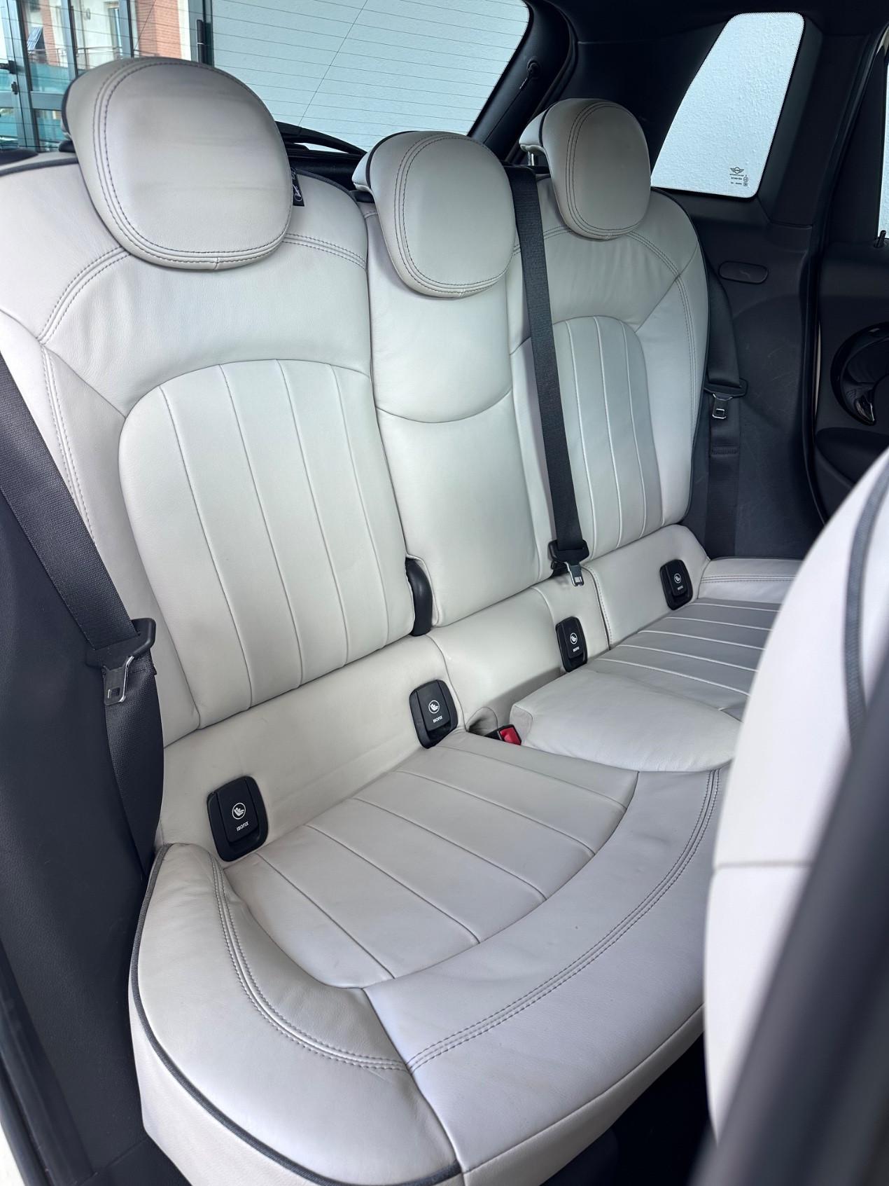 Mini 5 Porte Cooper SD Business 2.0 Auto JCW