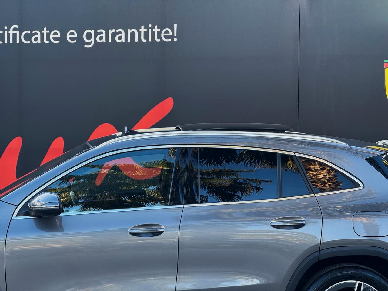 Mercedes-Benz GLA 200 d Premium AMG TETTO PACK LED