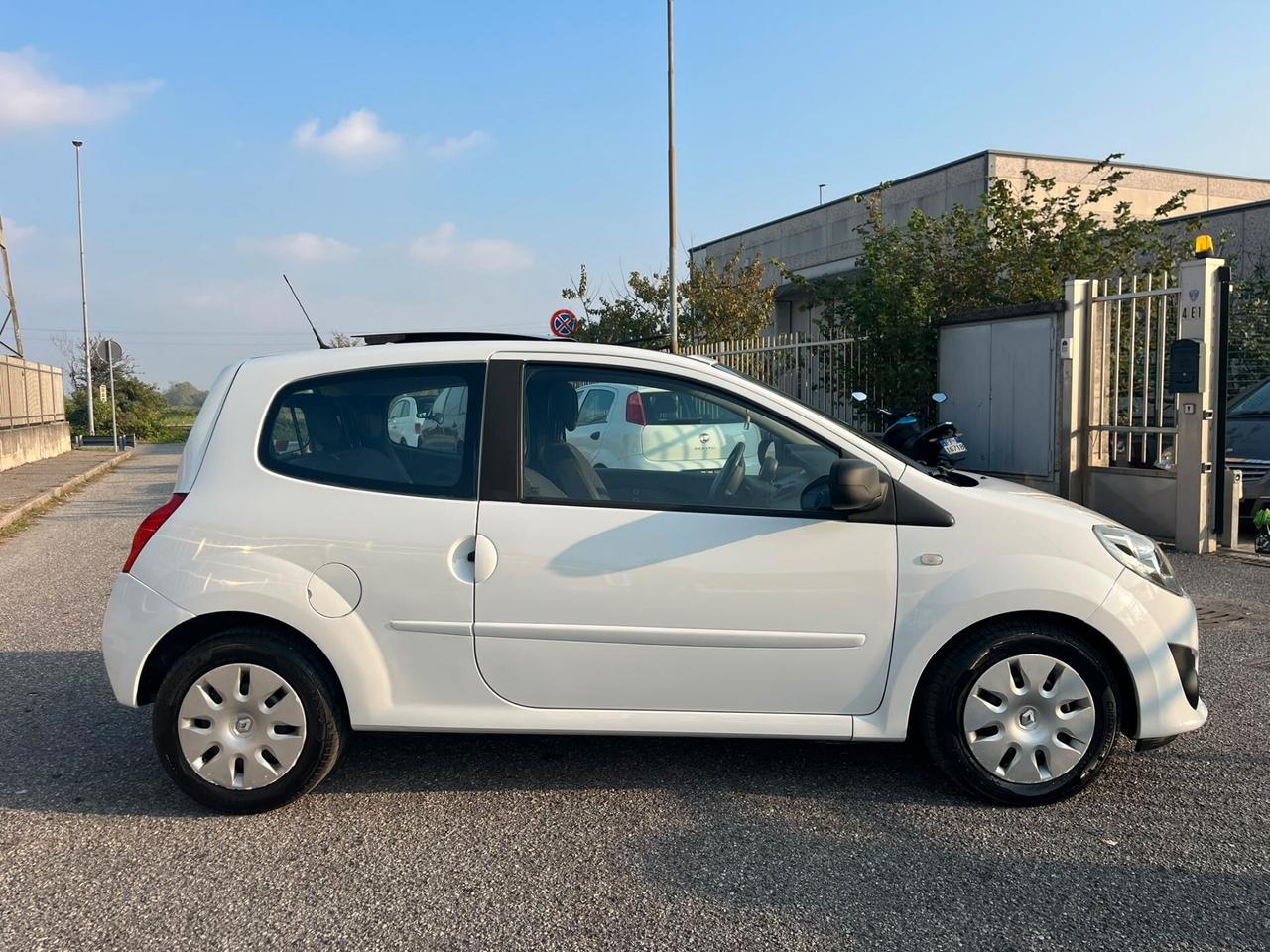RENAULT TWINGO 1.2 GPL TETTO APRIBILE