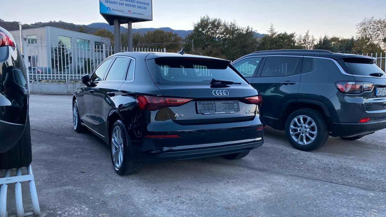 Audi A3 SPB 35 TDI S tronic - FARO FULL LED MATRIX