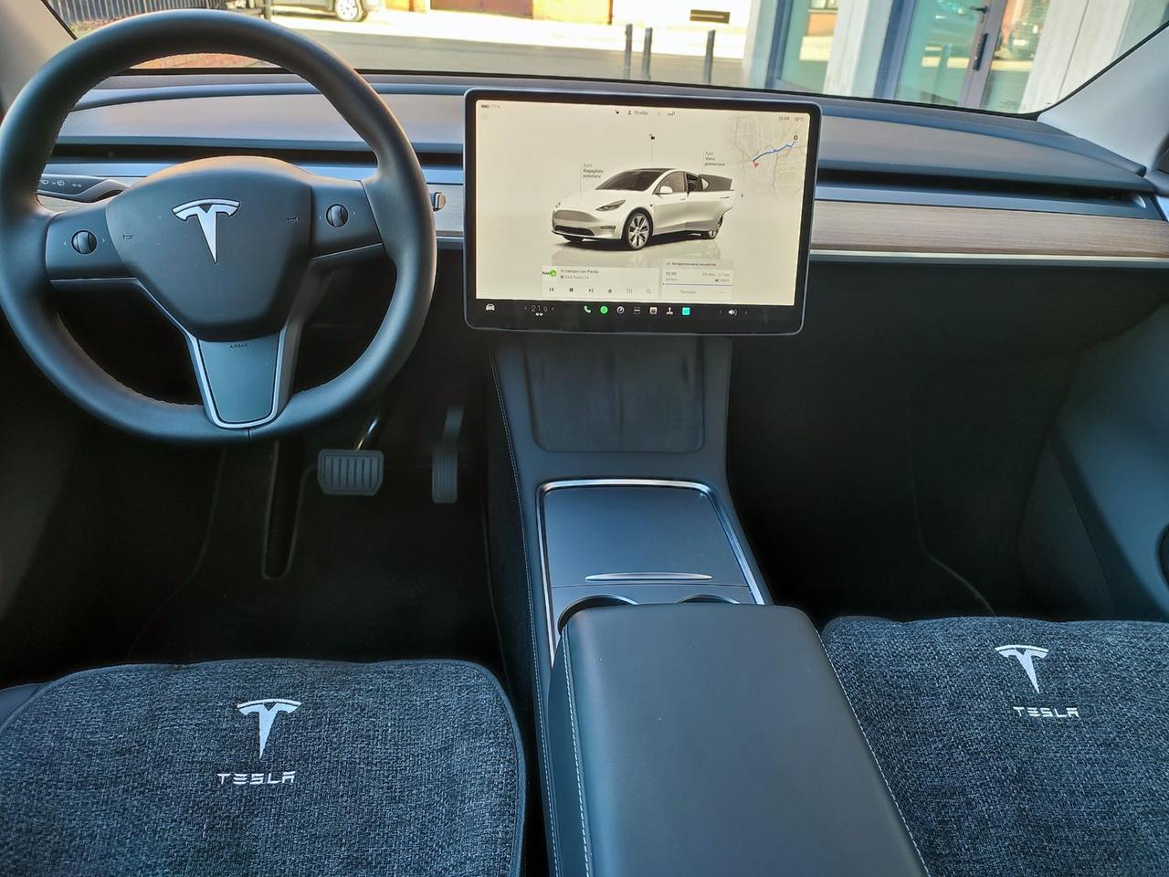 Tesla Model Y Standard Range (RWD) Single Mo #9482