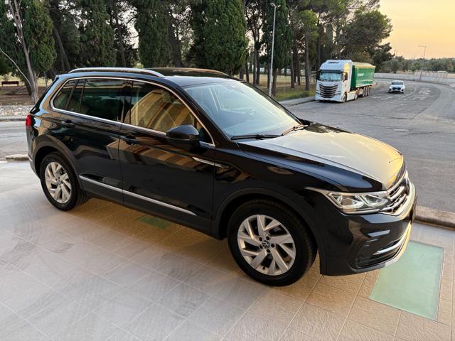 VOLKSWAGEN Tiguan 2.0 TDI 150 CV SCR DSG Elegance VIRTUAL