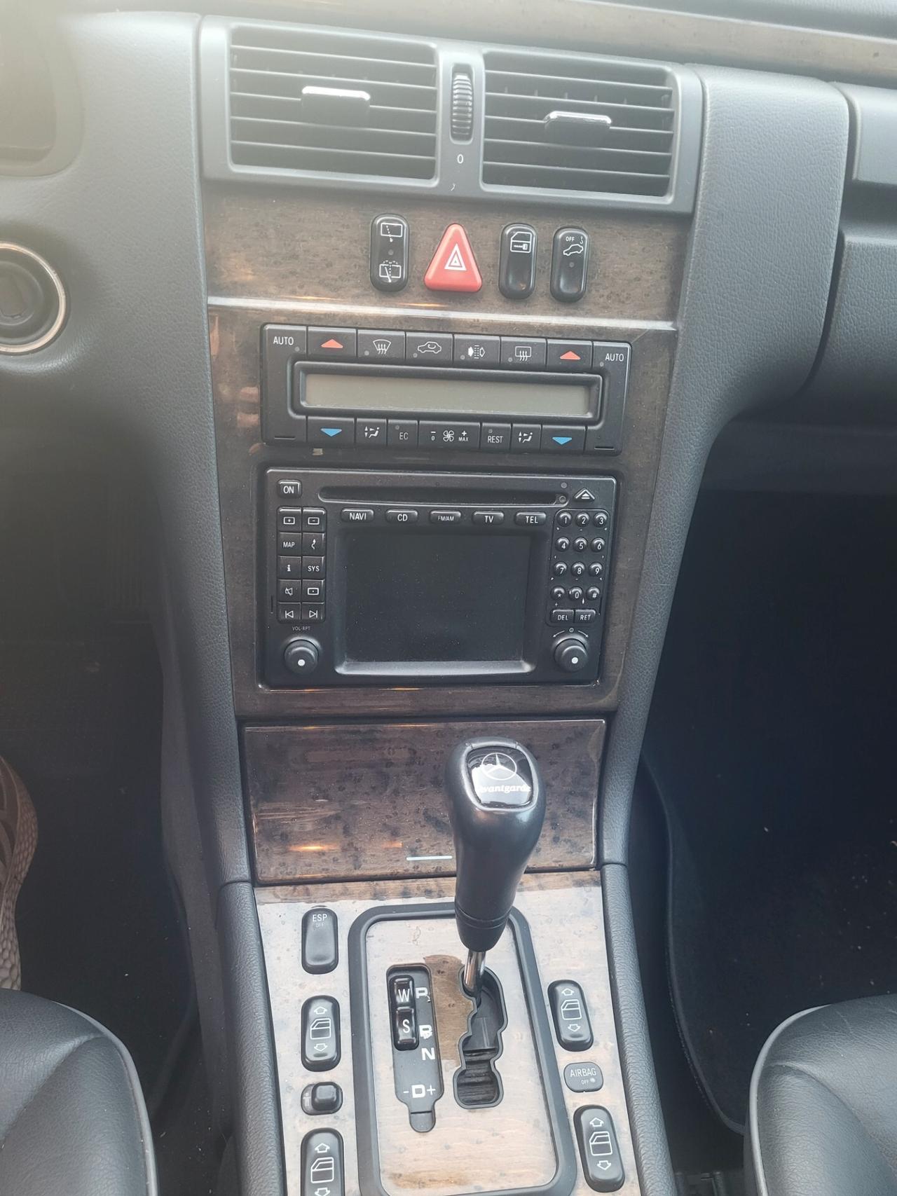 Mercedes-benz E 320 4 MATIC