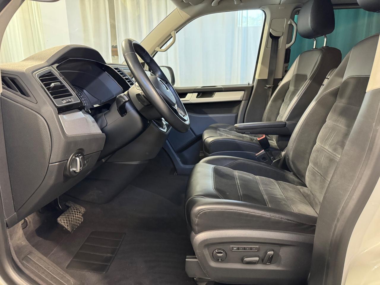 Volkswagen Multivan 2.0 TDI 204CV 4Motion DSG Highline - BULLI - FULL