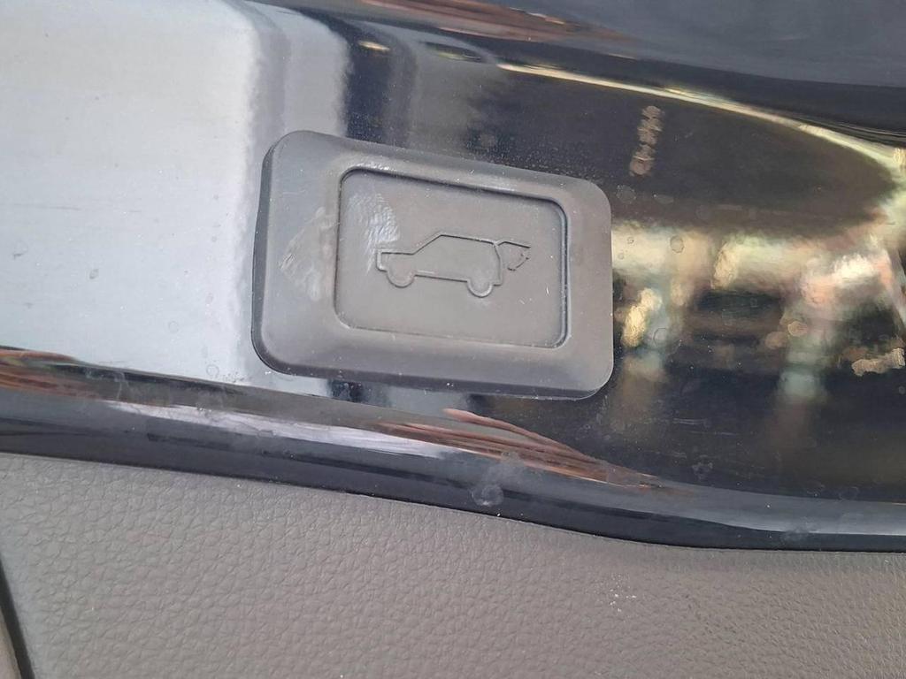 Toyota RAV4 2.5 VVT-iE Hybrid Black Edition AWD-i E-CVT
