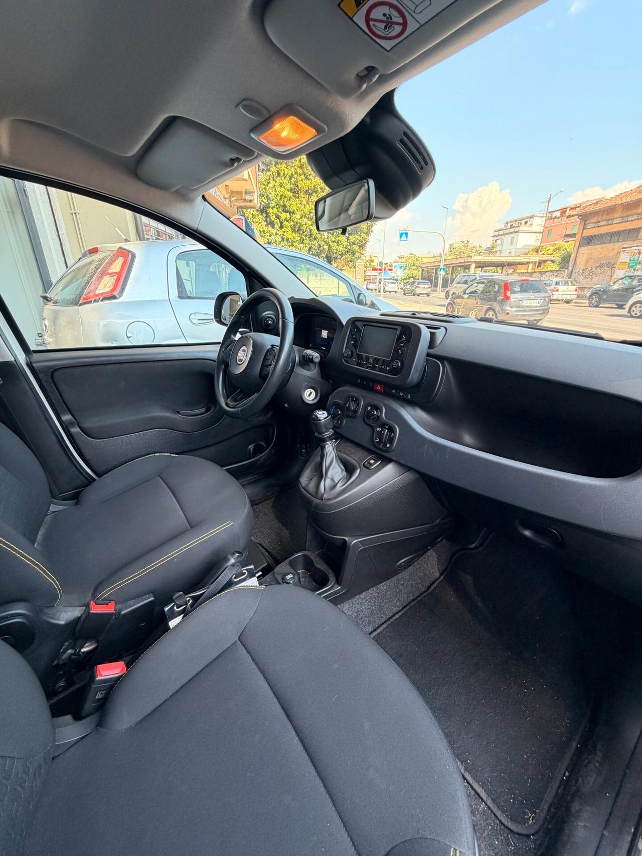 Fiat Panda 1.0 FireFly S&S Hybrid Pandina