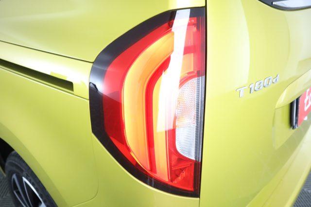 MERCEDES-BENZ CLA sse T T 180d Premium