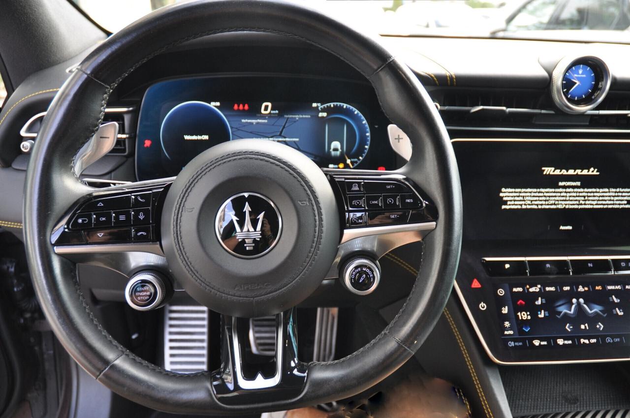Maserati Grecale MHEV 330 CV AWD Modena