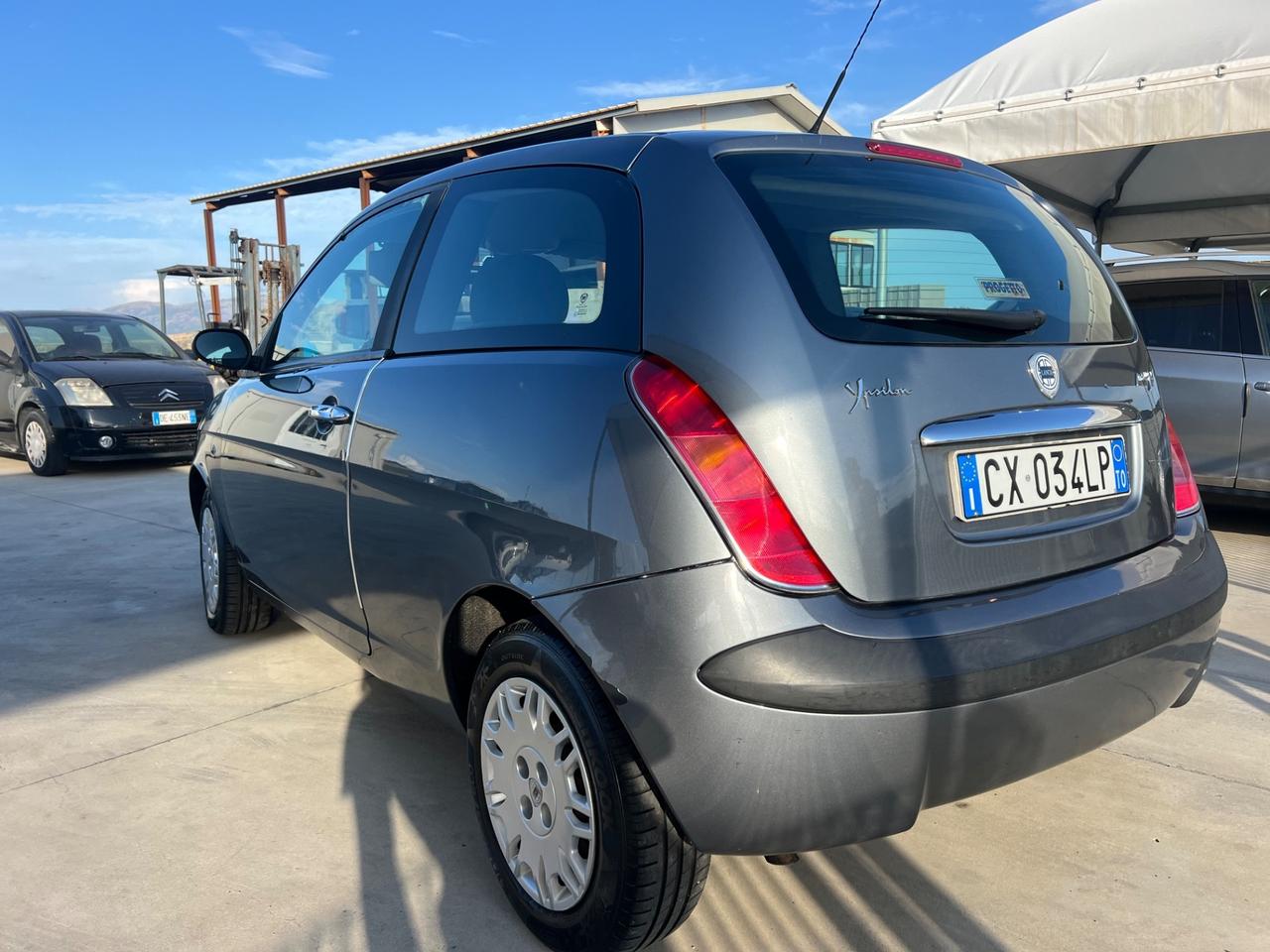 Lancia Ypsilon 1.3 Multijet 16V Platino