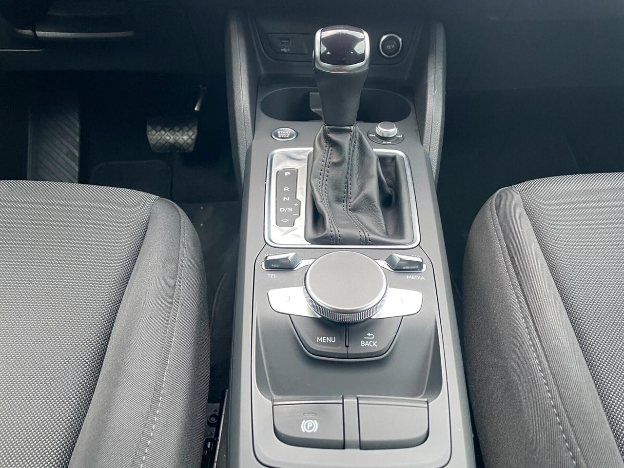 Audi Q2 35 2.0 TDI Business Quattro S-Tronic