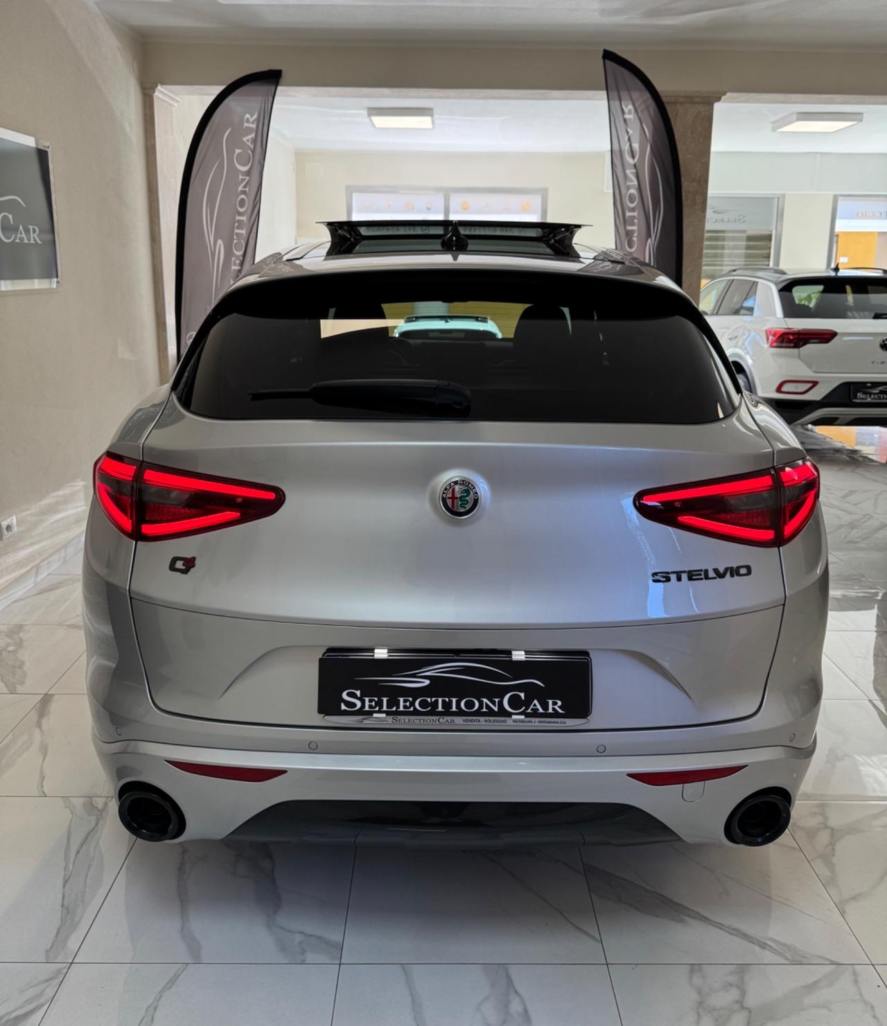 Alfa Romeo Stelvio 2.2 Turbodiesel 210 CV AT8 Q4 Veloce