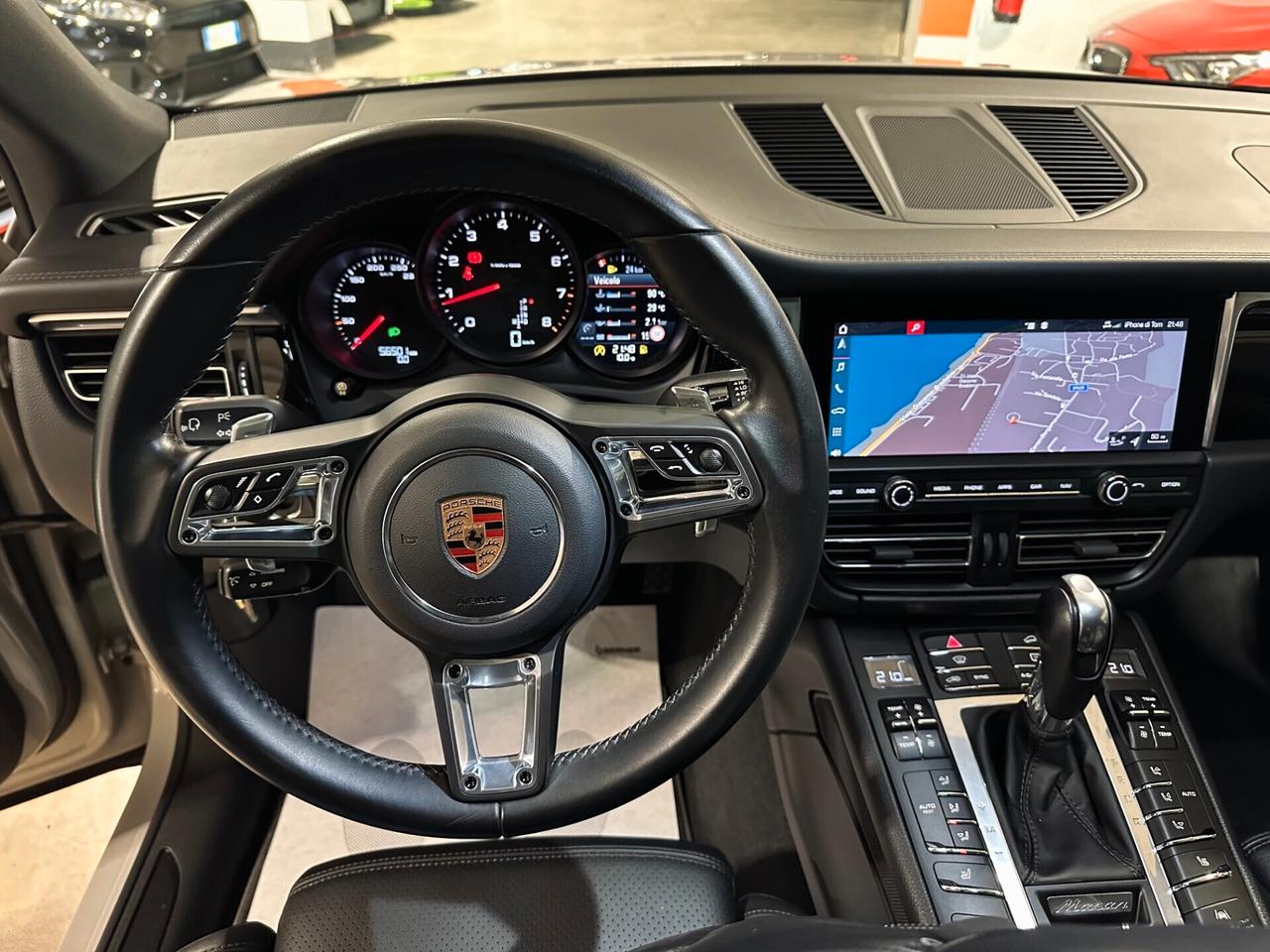 Porsche Macan 2.0 TETTO - PASM RETROCAMERA TAGLIANDI UFF.