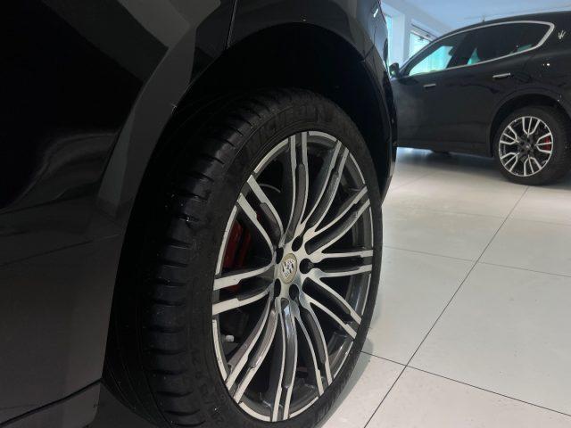 PORSCHE Macan 3.0 S Diesel tetto panoramico apribile da ?419,00