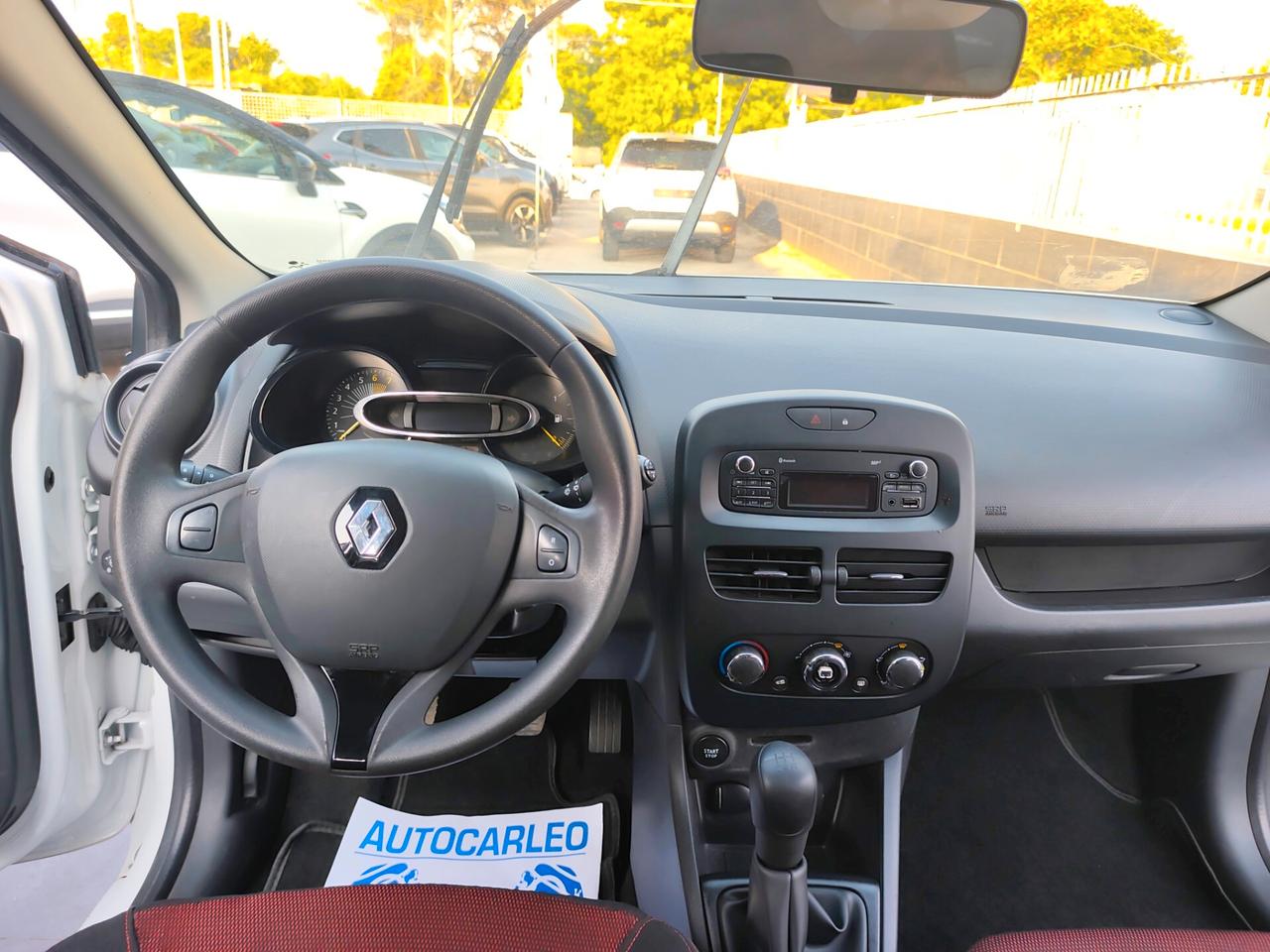 Renault Clio 1.2 BENZINA E GPL DI SERIE