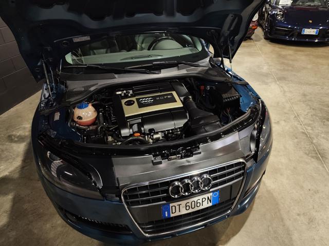 AUDI TT 2.0 TFSI S TRONIC SERVICE
