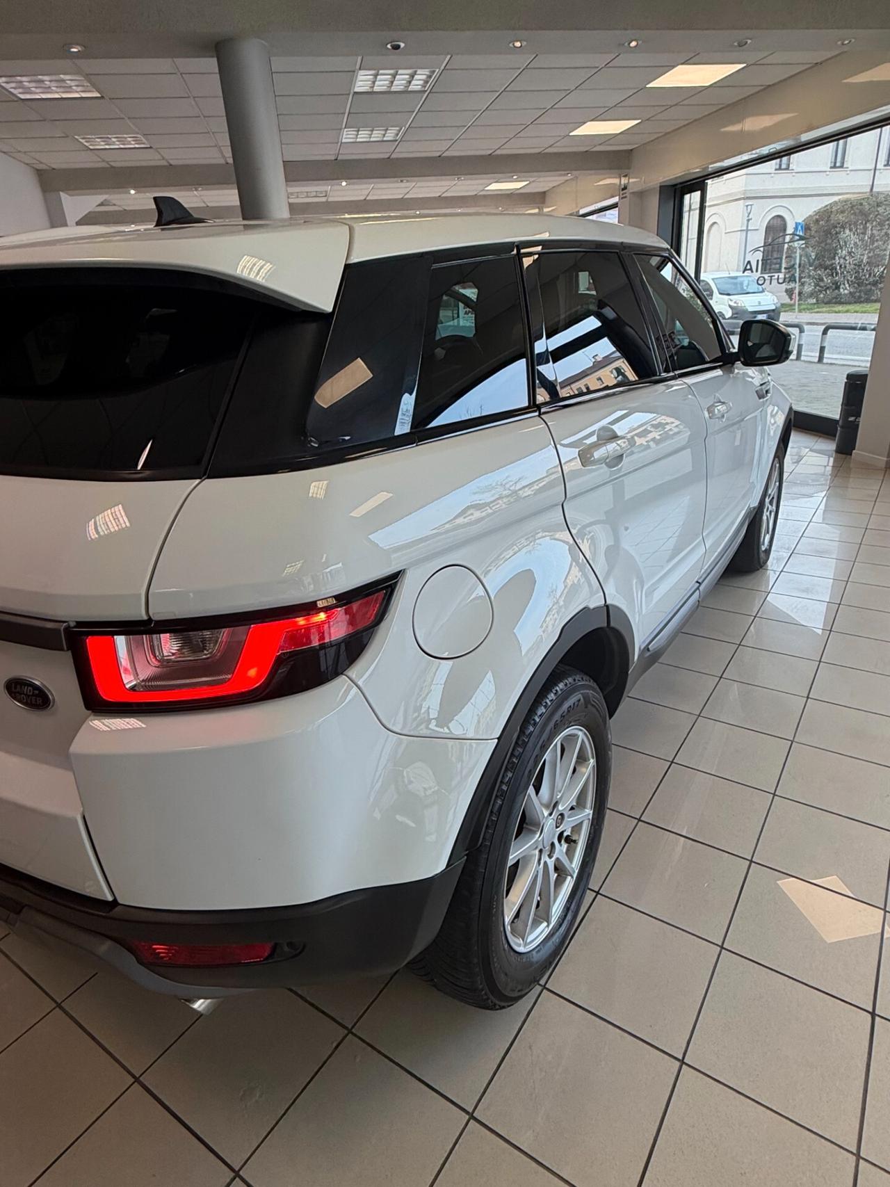 Land Rover Range Evoque 2.0 TD4 150 CV 5p. Pure