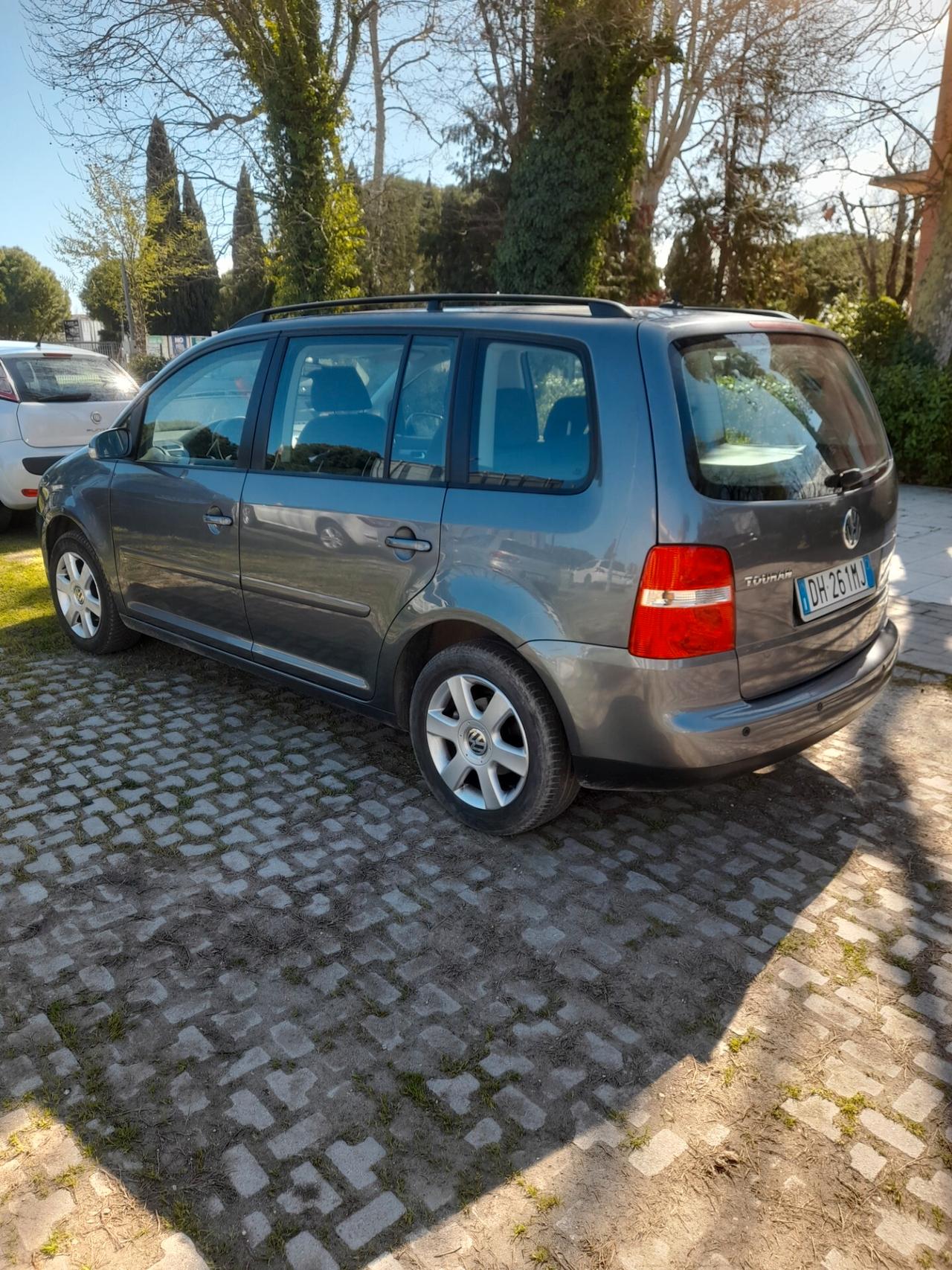 Volkswagen Touran 1.9 TDI 105CV 7 posti