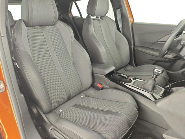 PEUGEOT 2008 PureTech 130 S&S GT