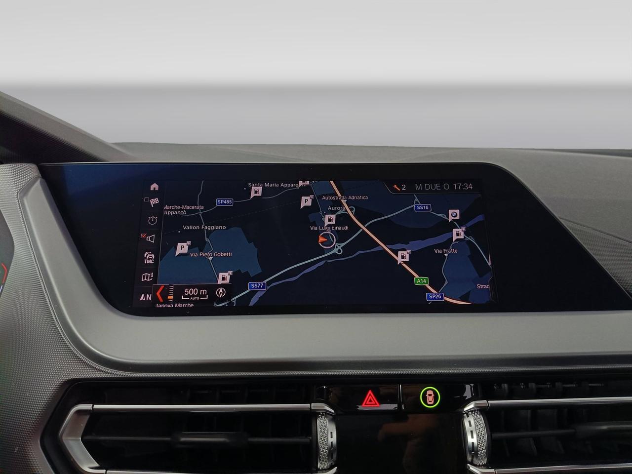 BMW Serie 1 5 PORTE - F40 - 118d 5 Porte