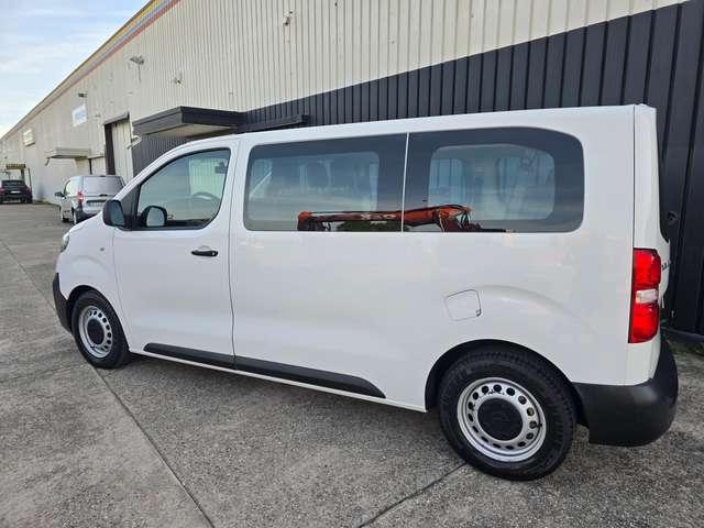 Opel Vivaro L2 VETTURA PASSO LUNGO 9 POSTI PARI AL NUOVO!