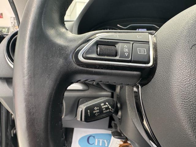 AUDI A3 SPB 1.6 TDI 105 CV S-Tronic S-Line