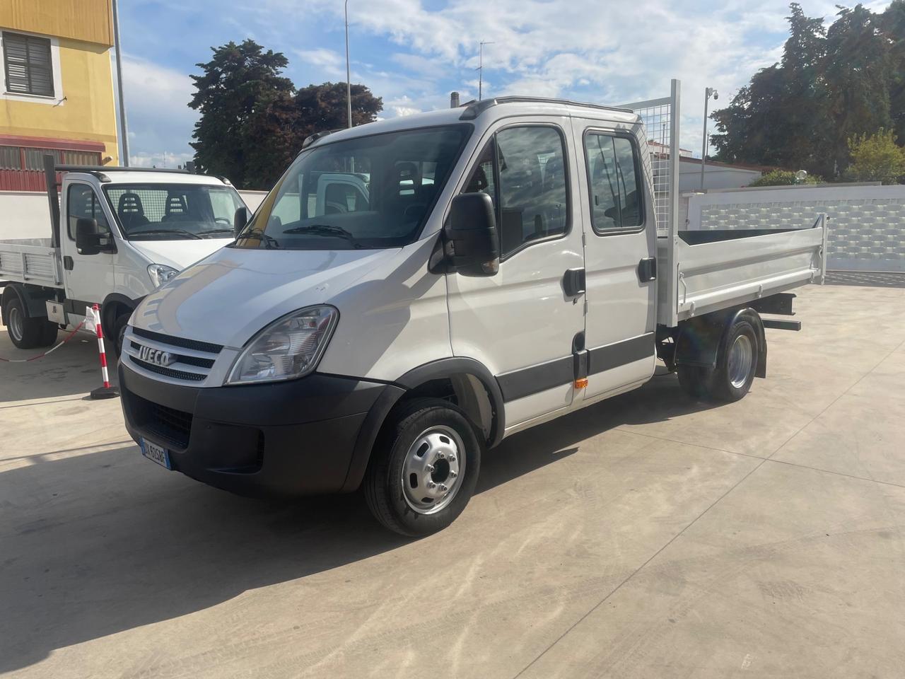 Iveco daily 35c12 7 posti cassone fisso