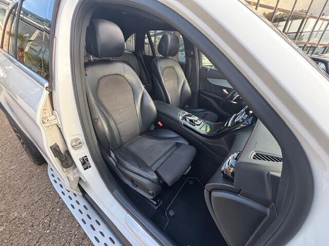 Mercedes- GLC 250d 4Matic Premium 204CV AMG