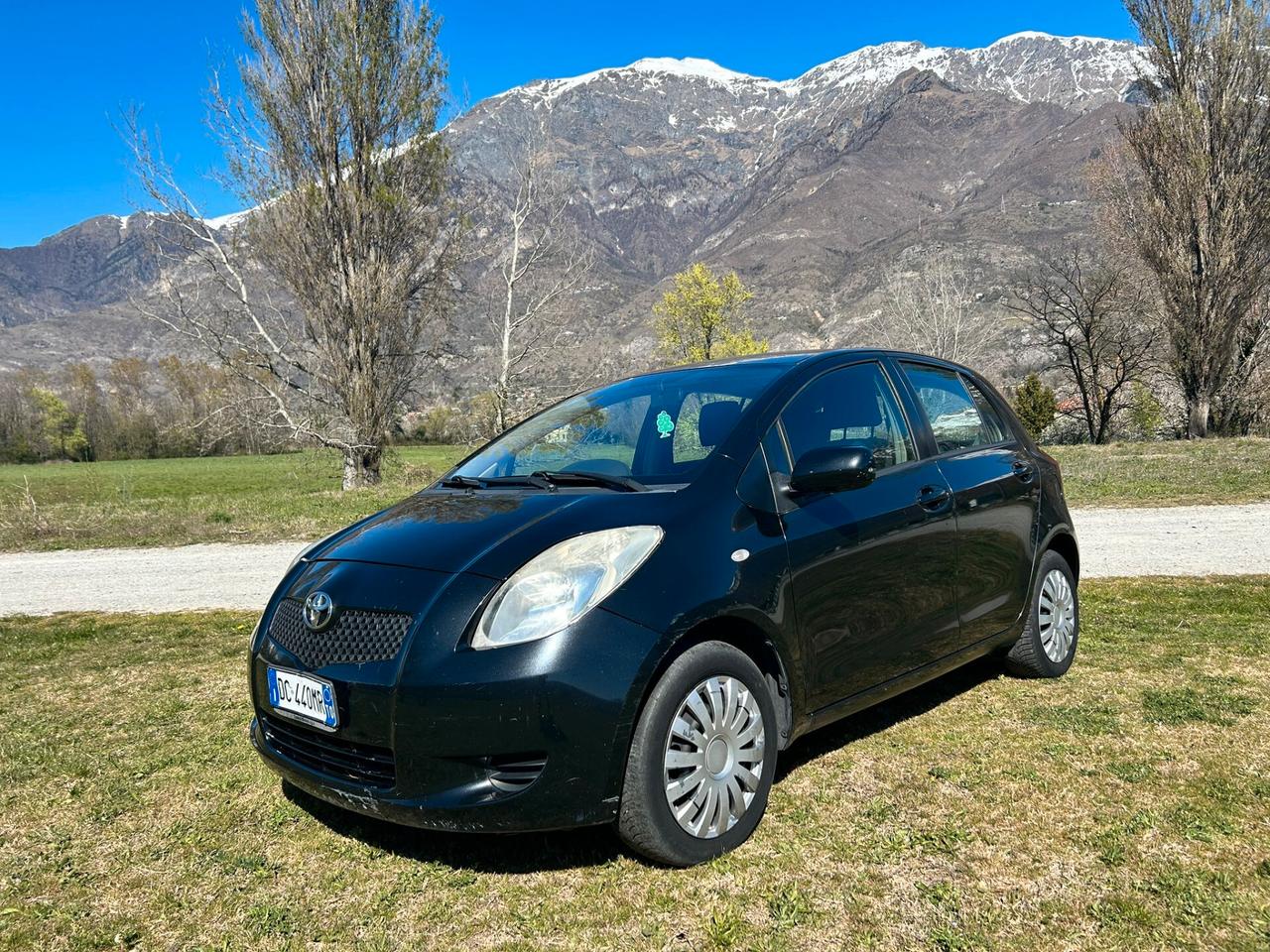 Toyota Yaris 1.3 5 porte Sol Benzina