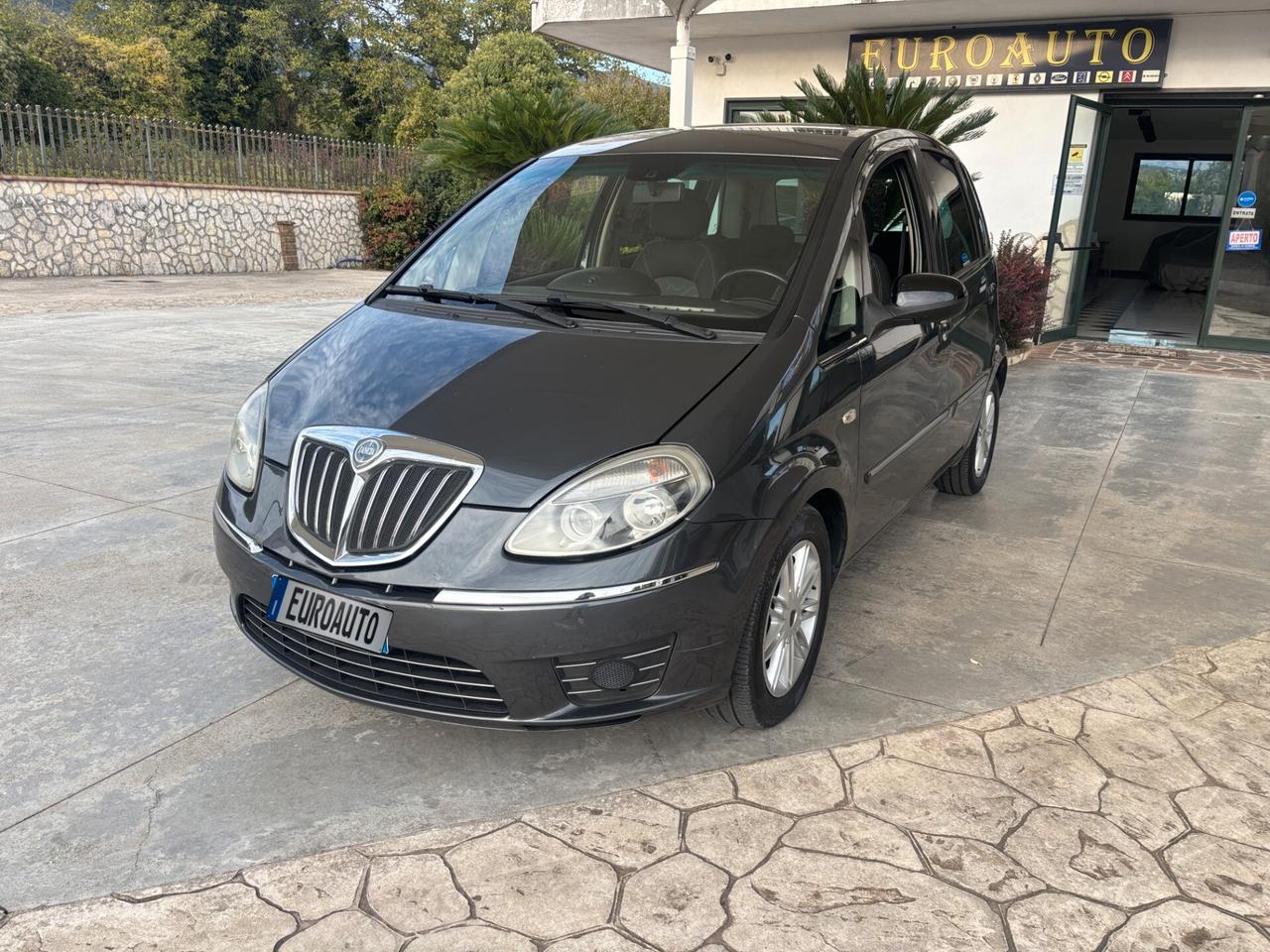 Lancia MUSA 1.6 Mjt 120 CV Gold-2011